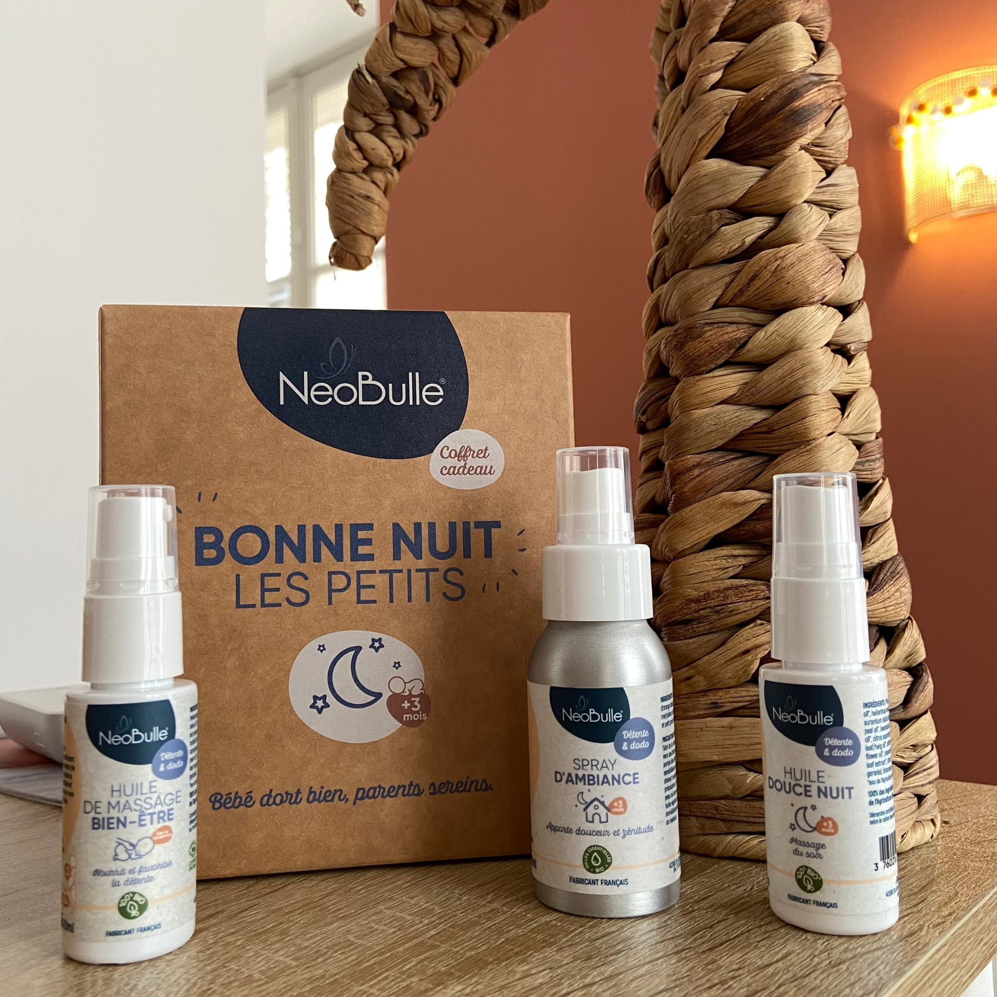 Produits de soin utilisés pour le drainage visage
