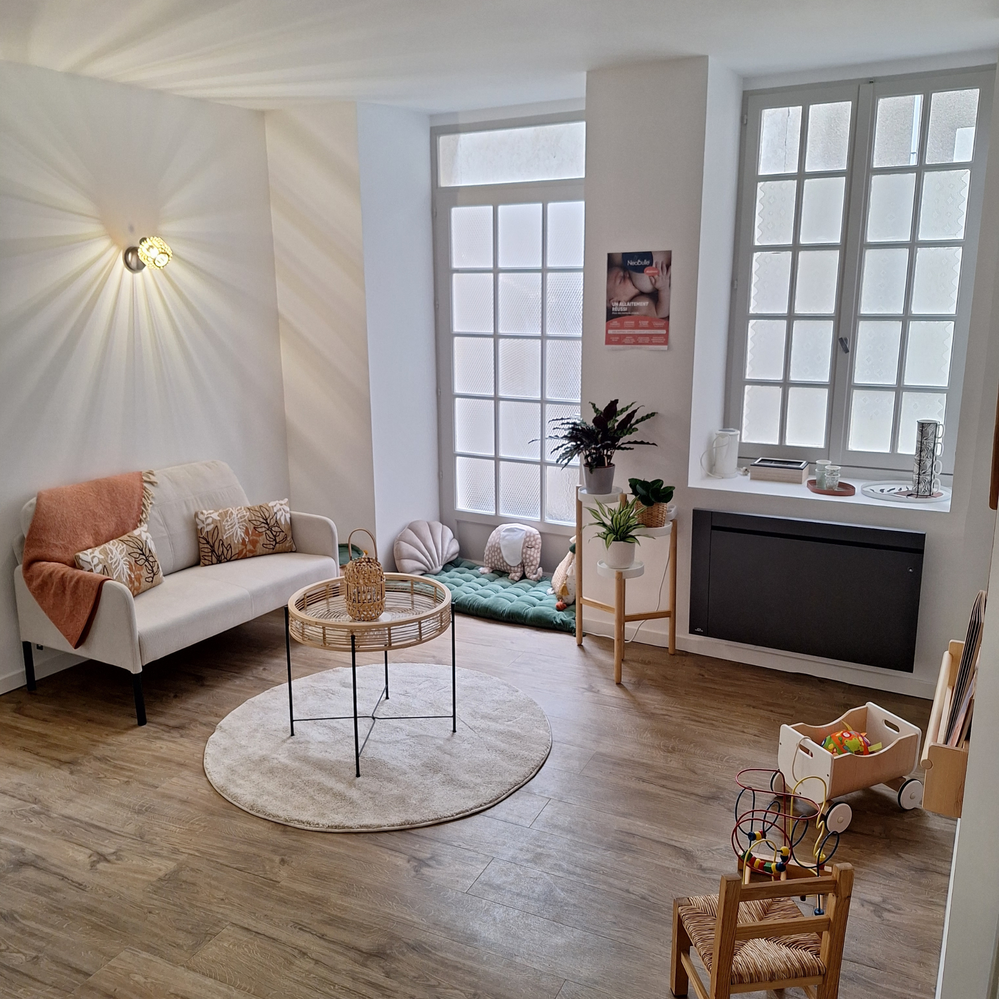 Espace détente du salon Mon Oasis Baby Spa